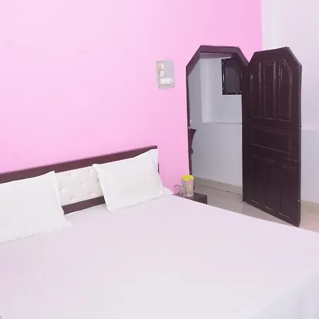 Hotel Chandrasha Villa Guest House Ayodhya Ram Mandir 600Meter Exterior photo
