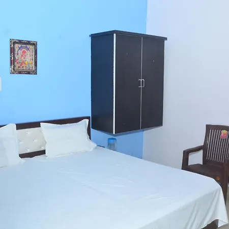 Hotel Chandrasha Villa Guest House Ayodhya Ram Mandir 600Meter Exterior photo